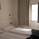 ヴィラ 